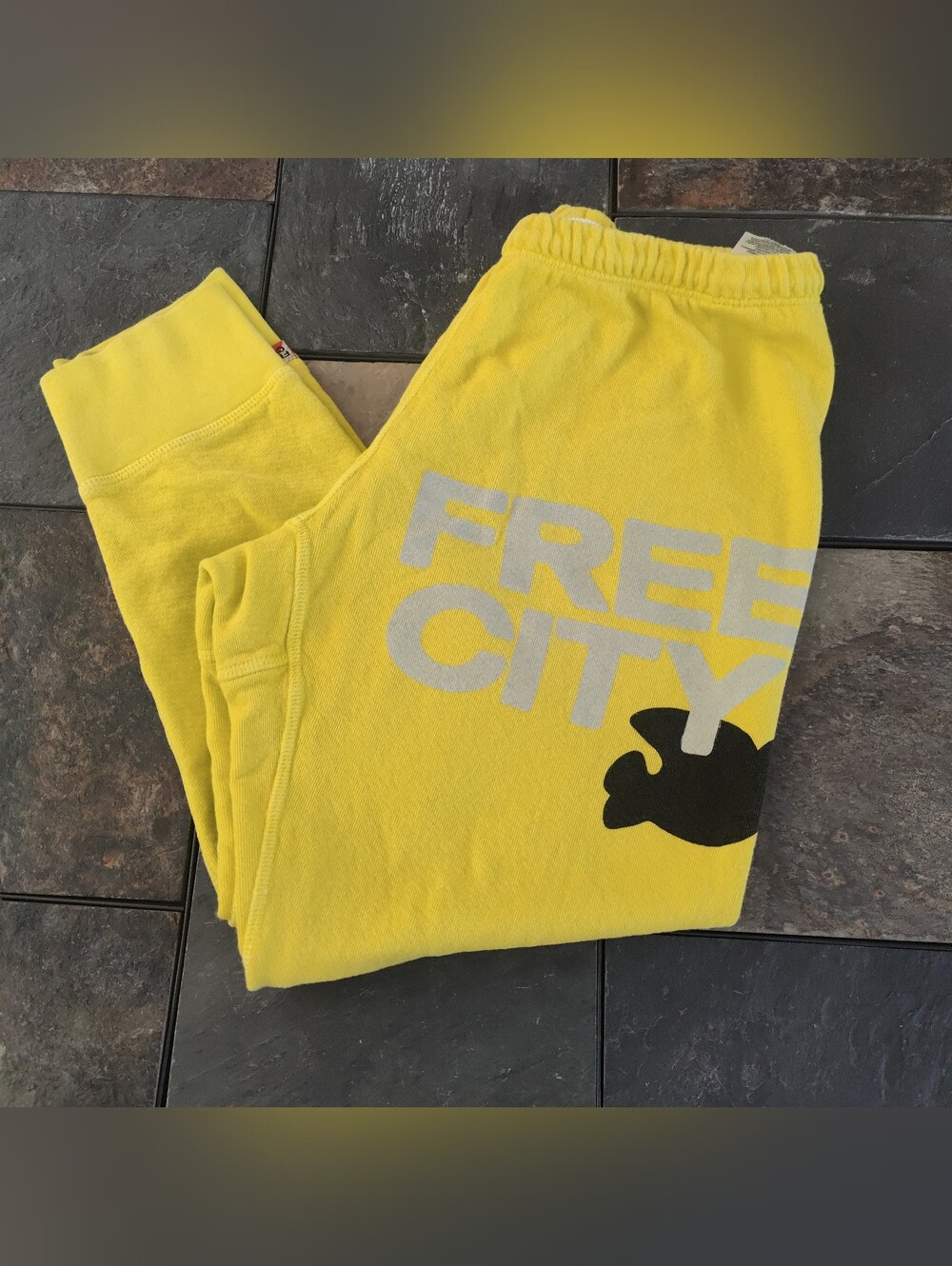 Free City Cropped Sweatpants Size S Yellow